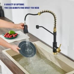 Single Handle Pull Out Sprayer Kitchen Faucet In Matte Black And Gold -Tahanbath black gold tahanbath pull out kitchen faucets z ct xy33bg70us fa 1000