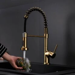 Single-Handle Pull Down Sprayer Kitchen Faucet, Modern High-Arc Pull Out Kitchen Sink Faucet In Brushed Gold -Tahanbath brushed gold tahanbath pull down kitchen faucets y xy 1135 33gb 1p 70us 31 1000