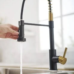 Single Handle No Sensor Pull Down Sprayer Kitchen Faucet In Matte Black And Gold 14 Single Handle No Sensor Pull Down Sprayer Kitchen Faucet In Matte Black And Gold -Tahanbath matte black and gold pull down kitchen faucets q xy 1325 33bng 1 ss us 44 1000