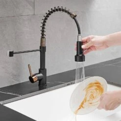 Single-Handle Deck Mount Pull Down Sprayer Kitchen Faucet With LED In Matte Black Mix Rose Gold -Tahanbath matte black mix rose gold pull down kitchen faucets q xy 189 33br led 45 us fa 1000
