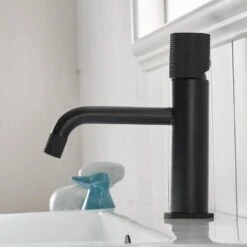 Single Handle Single Hole Bathroom Sink Faucet Bathroom Faucets In Matte Black -Tahanbath matte black single hole bathroom faucets x xy 1131 11b us 1f 1000