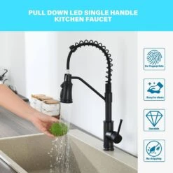 18.7 In Single Handle Pull Out Sprayer 360 Degree Spout Swivel Kitchen Faucet In Black -Tahanbath matte black tahanbath pull out kitchen faucets zct xy33b70us 31 1000