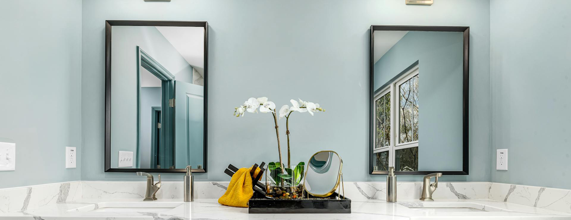 Tahanbath -Tahanbath pexels curtis adams 1694007 15667601