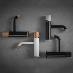 Modern Design Single Handle Single-Hole Bathroom Sink Faucet In White And Rose Gold -Tahanbath white gold single hole bathroom faucets x xy 1131 11wr us 44 1000